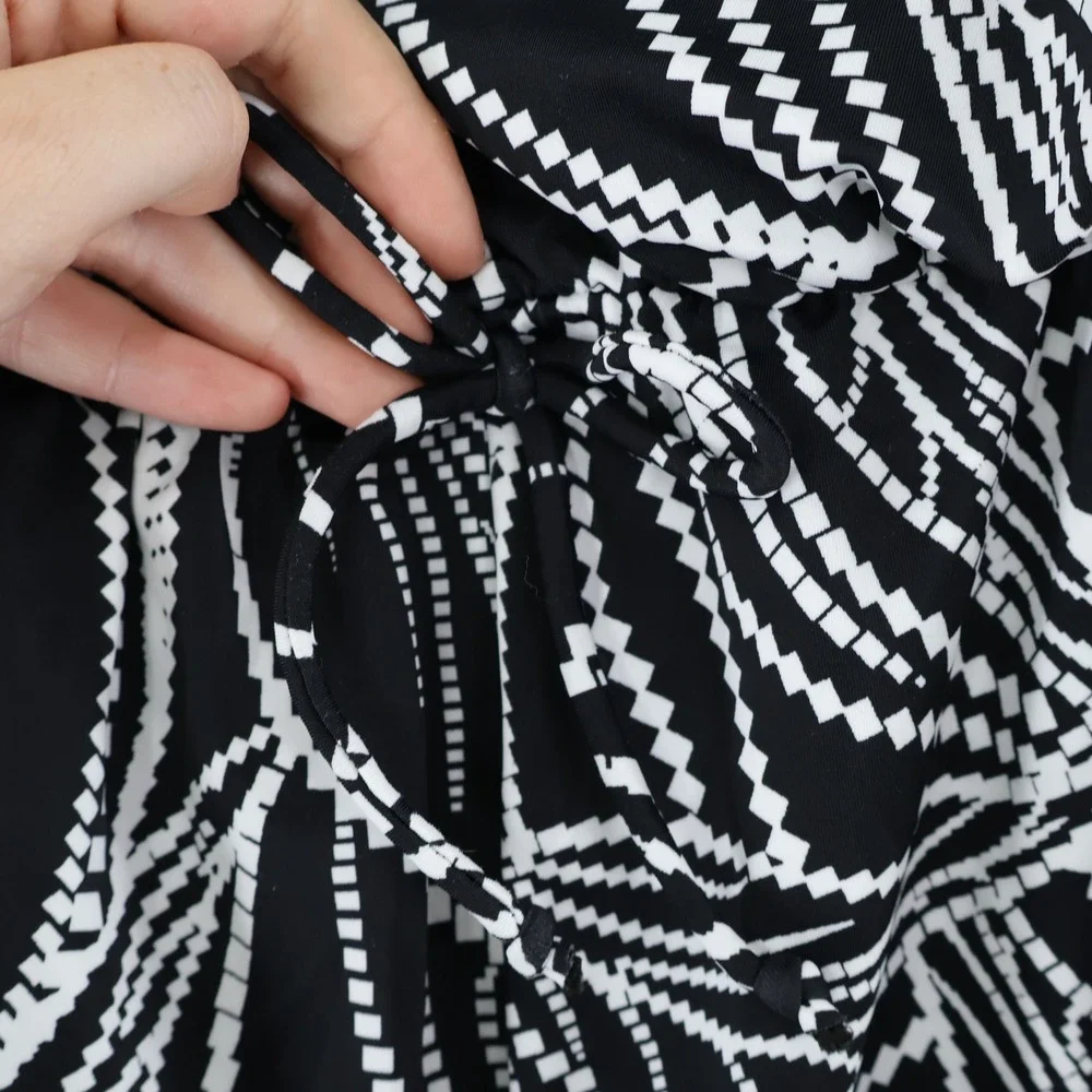 Swim Solutions Romper Swimsuit Women 20W Black Leaf Print Tummy Control $122 NWT - Picture 15 of 16